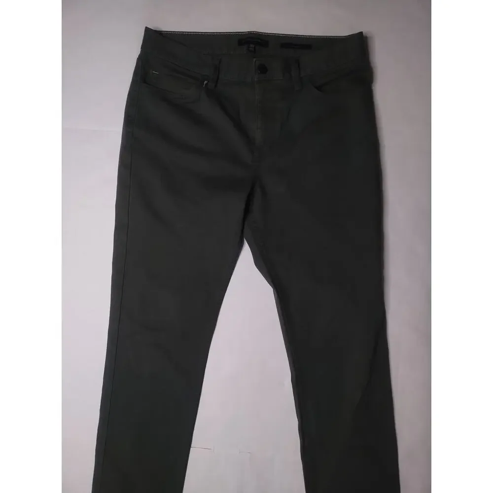 Banana Republic Traveller Pants size 31-30